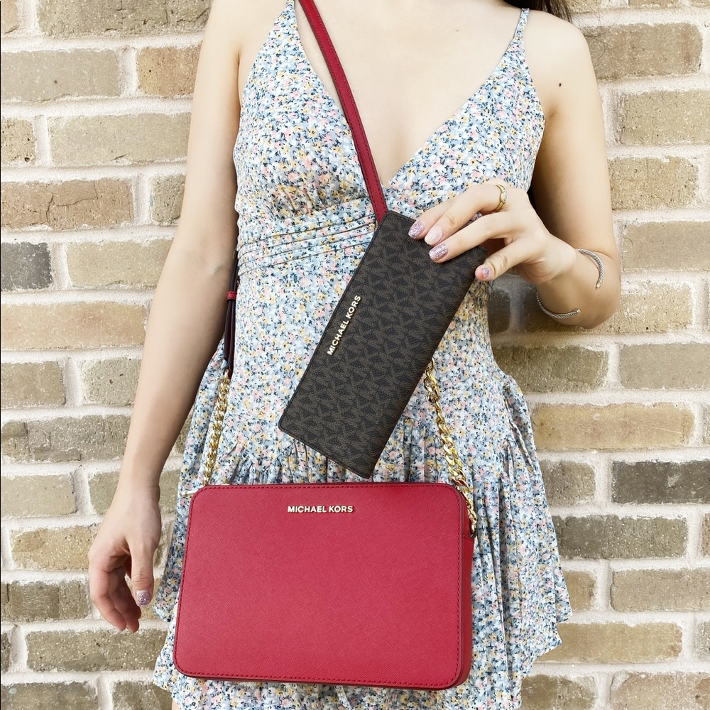 BUNDLE Michael Kors Large Crossbody + wallet - Picture 3 of 6